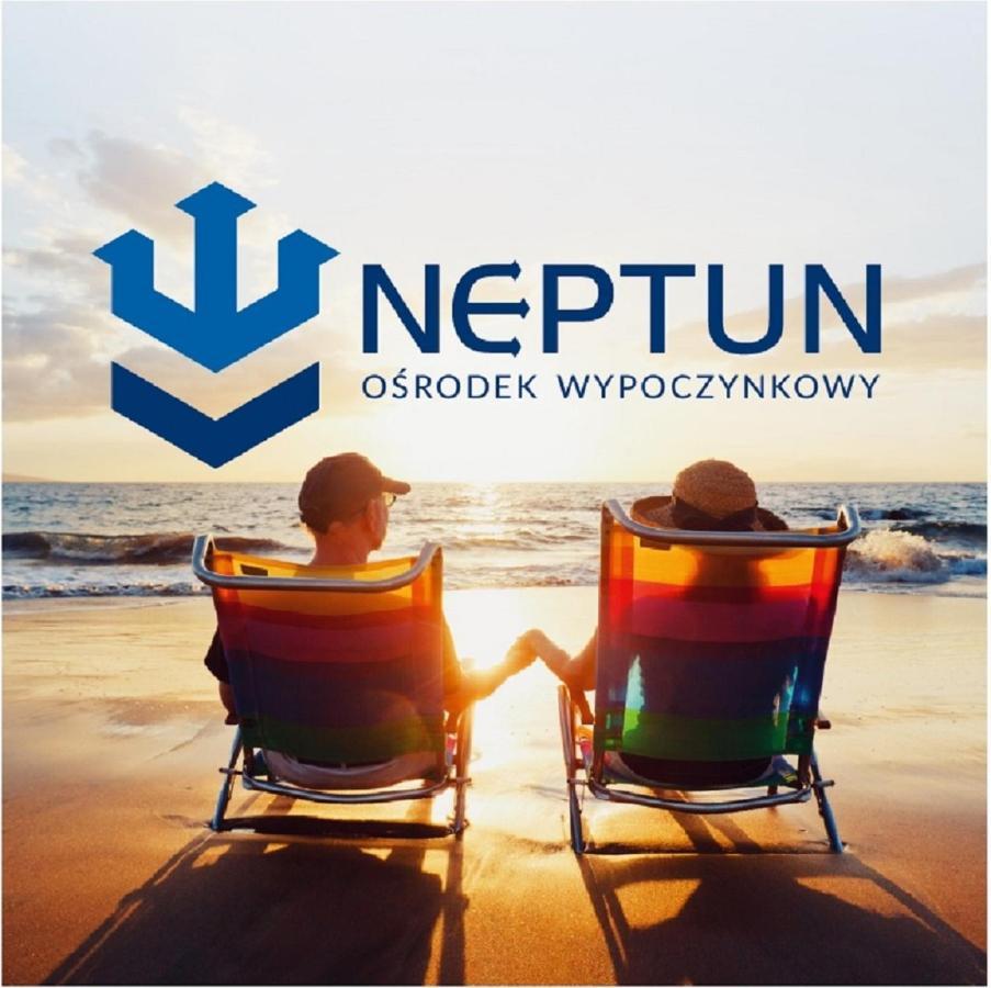 Domki Osrodek Wypoczynkowy Neptun Hotel Ujście-Darłowskie Buitenkant foto