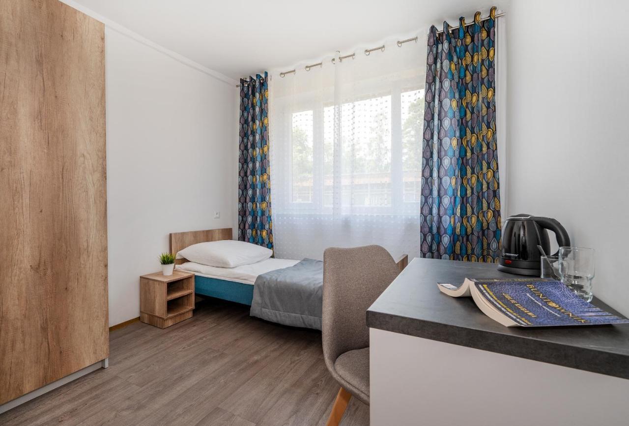 Domki Osrodek Wypoczynkowy Neptun Hotel Ujście-Darłowskie Buitenkant foto