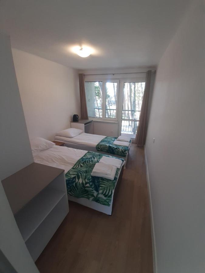 Domki Osrodek Wypoczynkowy Neptun Hotel Ujście-Darłowskie Buitenkant foto