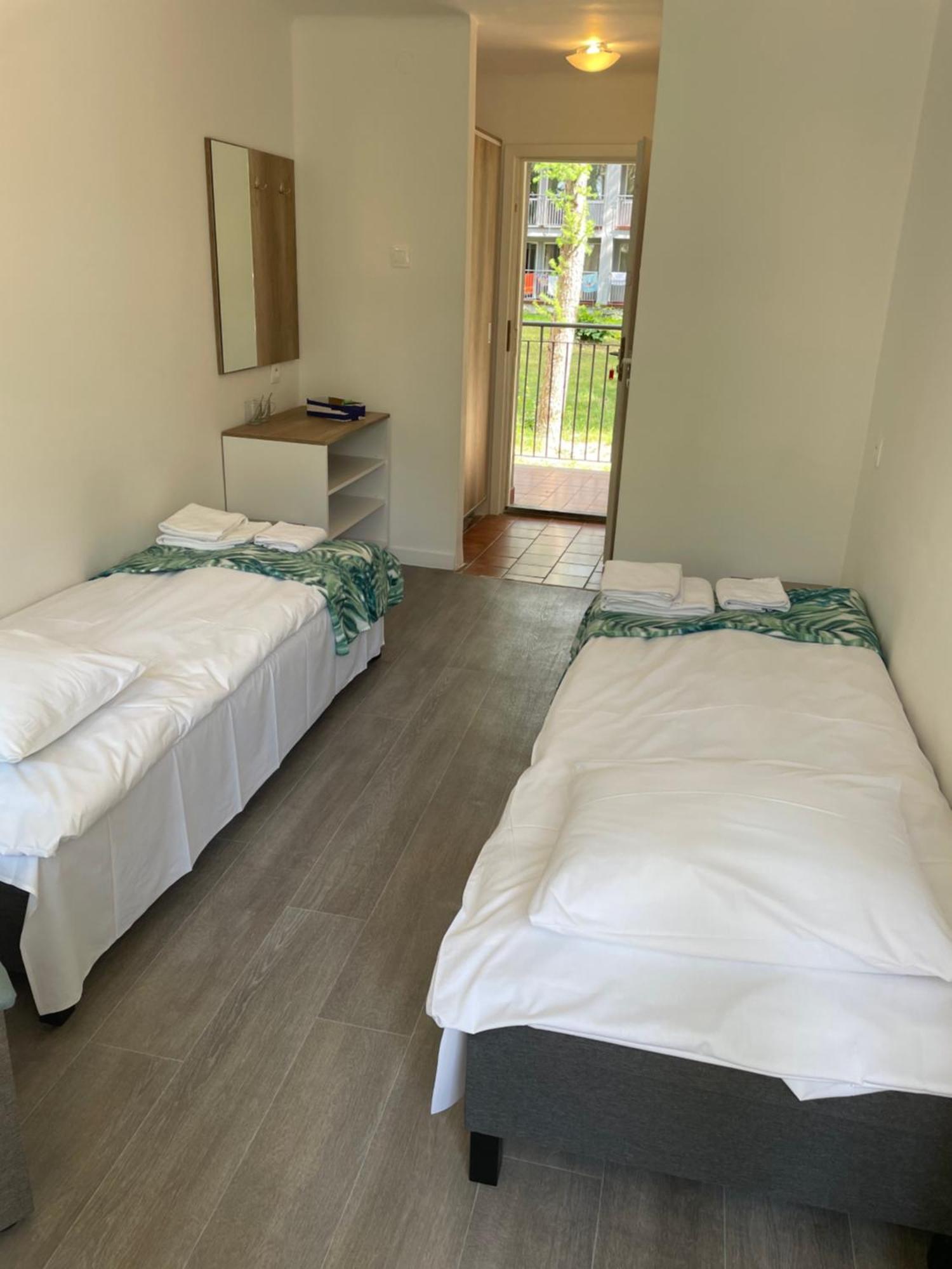 Domki Osrodek Wypoczynkowy Neptun Hotel Ujście-Darłowskie Buitenkant foto